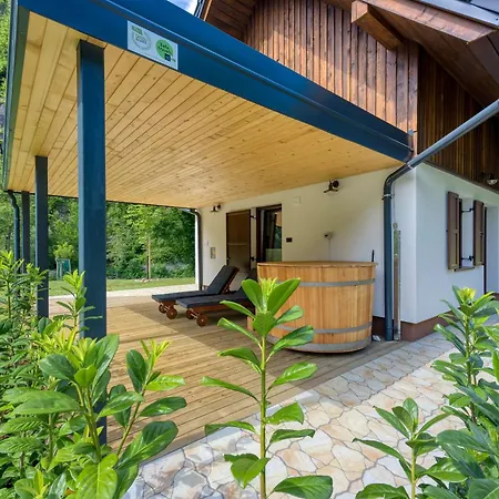 Resort Stari Malni, Osilnica - Vacation Houses Stari Malni Room photo